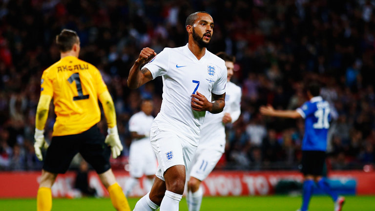 theo-walcott-england-estonia