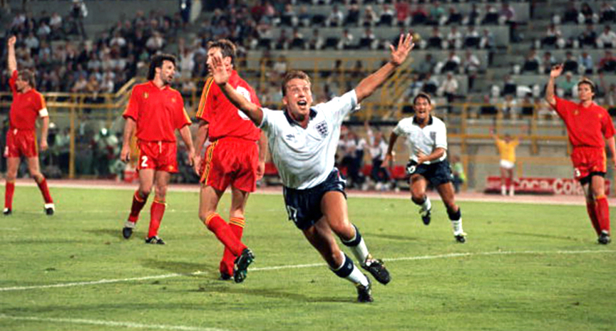 Football, 1990 World Cup Second Round, Bologna, Italy, 26th June 1990, England 1 v Belgium 0 aet, England's David Platt celebrates after scoring the winning goal